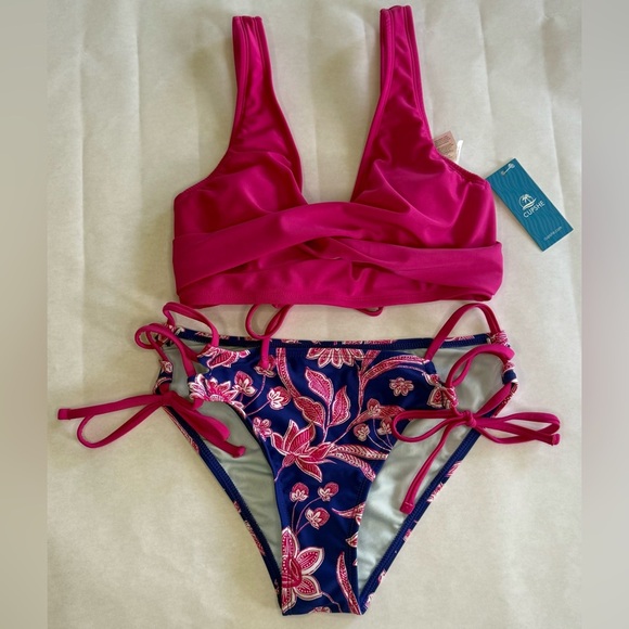 Cupshe Pink and Blue Bikini Set - Picture 1 of 7